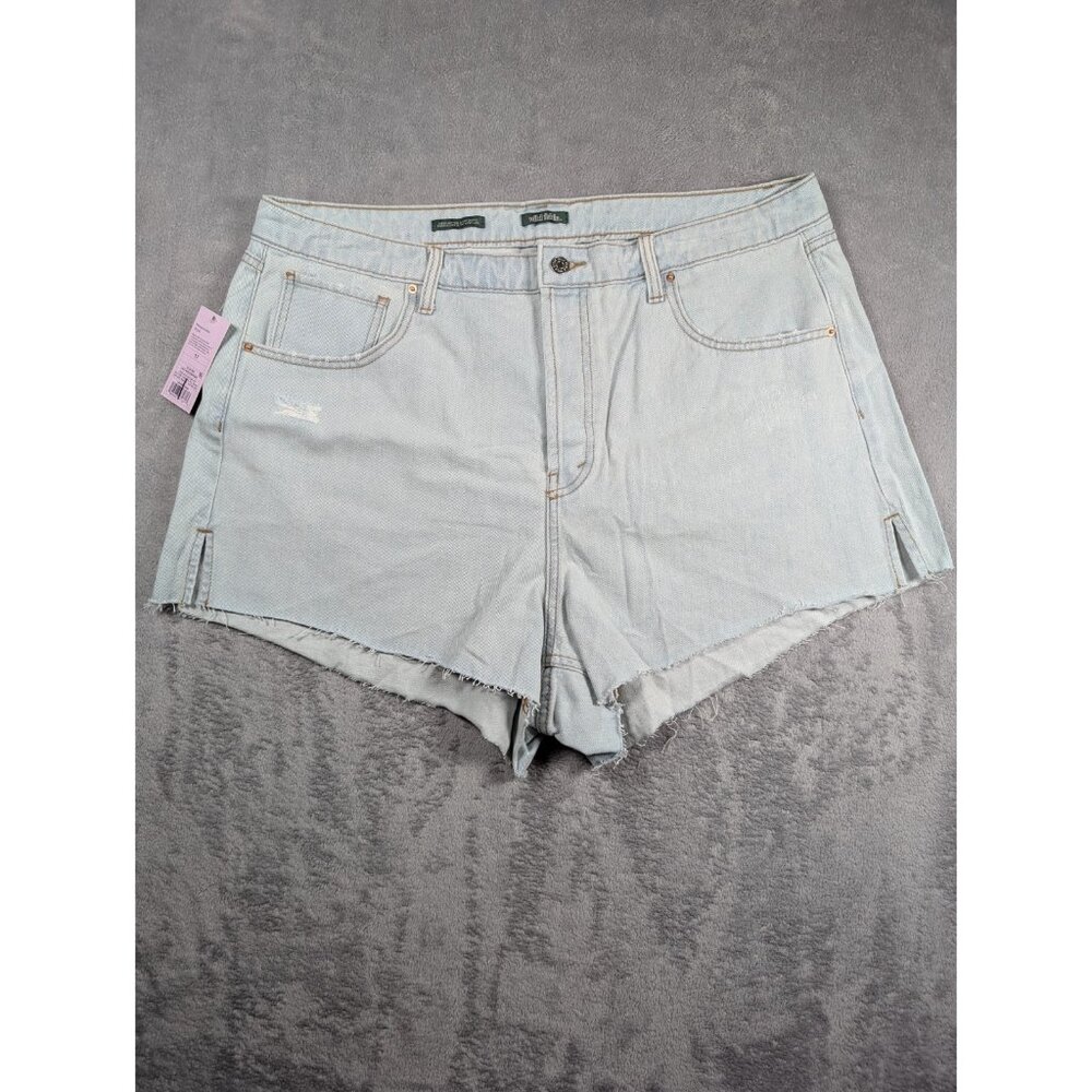 Wild Fable Denim Shorts Women’s Size 17 NWT Super High Rise Distressed Cut Off
